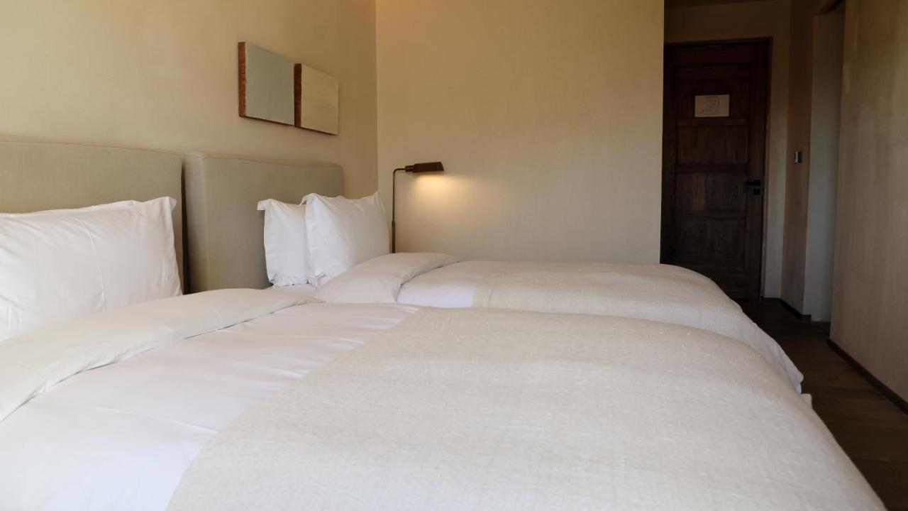 Sunyata Hotel. Deqin Meili Deqen Eksteriør bilde